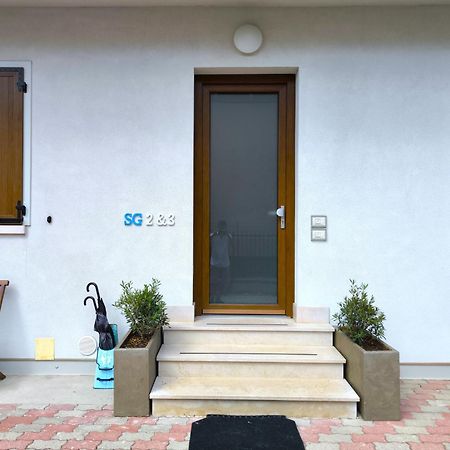 Sg Rooms - Casa Laura Peschiera del Garda Eksteriør bilde