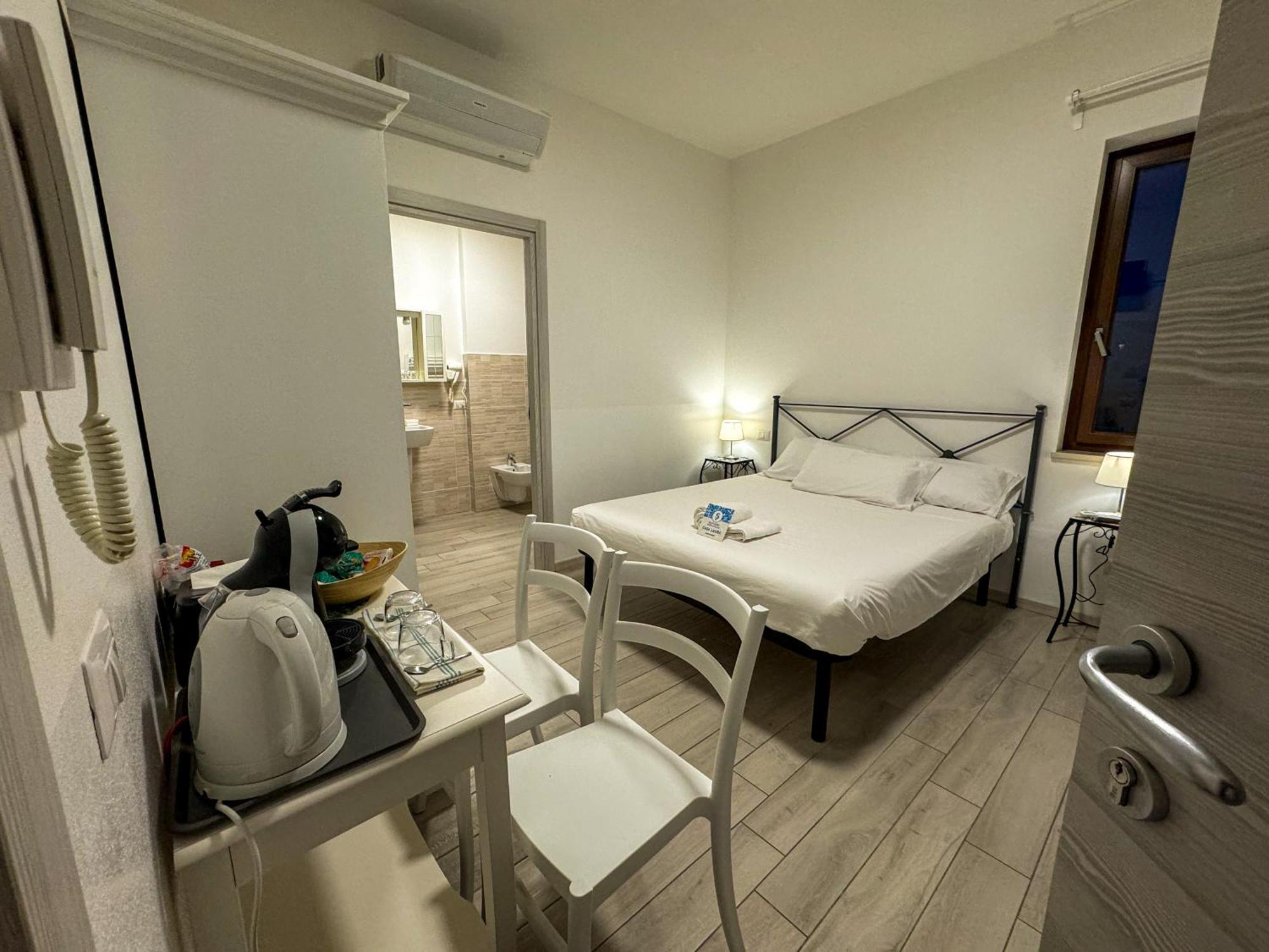 Sg Rooms - Casa Laura Peschiera del Garda Eksteriør bilde